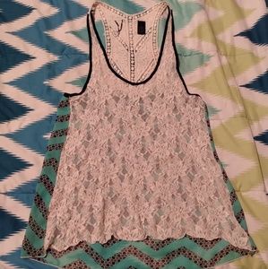 Bke boutique long lacy tank top